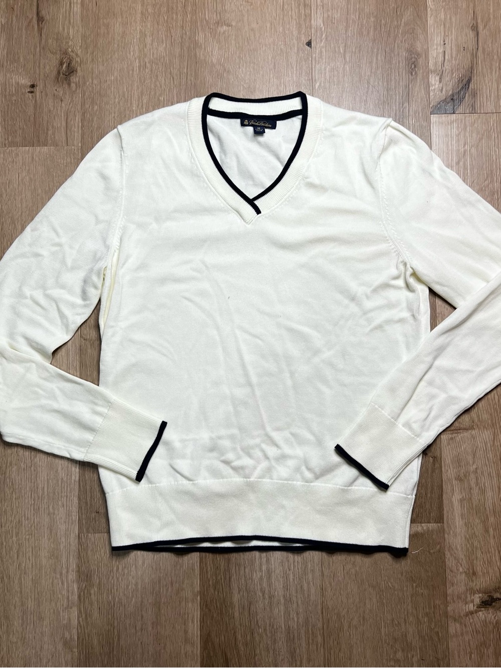 Brooks Brothers White V-Neck Sweater with Black Trim